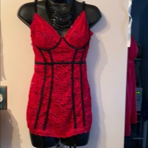 Red and black stretch lease chemise